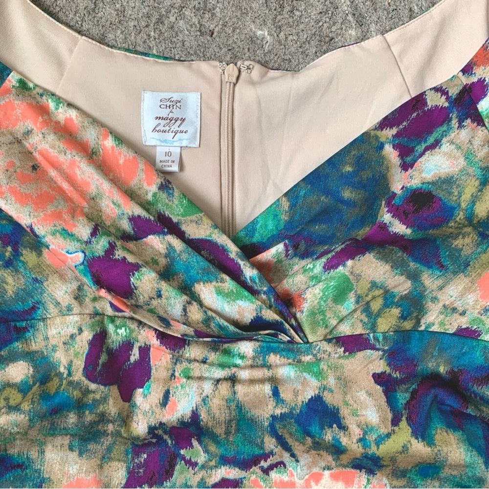 watercolor floral print fitted dress by Suzi Chin for Maggy Boutique - Picture 6 of 17